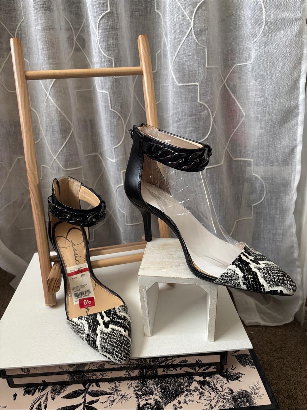 Jessica Simpson Black & White Faux Snakeskin Pointed Toe Heels —Style Weelee
